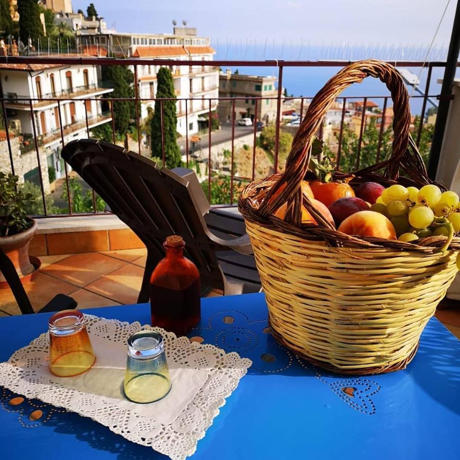 Il Terrazzo Di Marlu Villa Taormina Exteriör bild